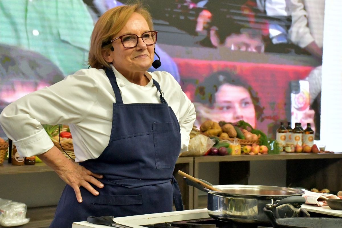 a7dbf4-e84b-4e95-a980-66cde16a321c